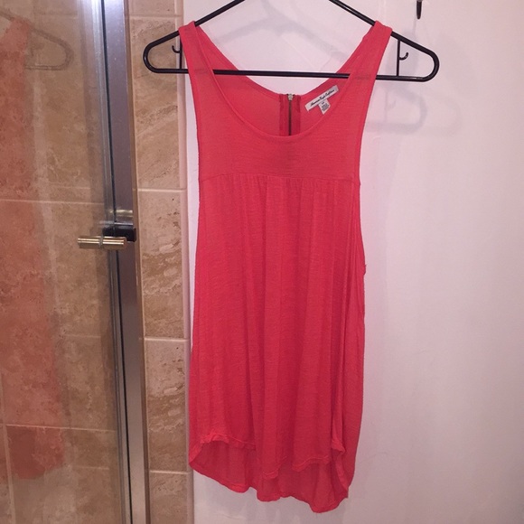 Tank top - Picture 2 of 3